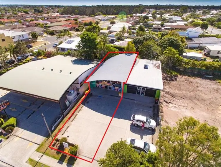 1/4 Treelands Drive, Yamba NSW 2464