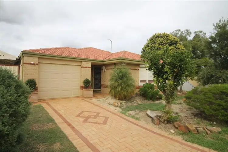 40 Hickson Avenue, Armadale WA 6112