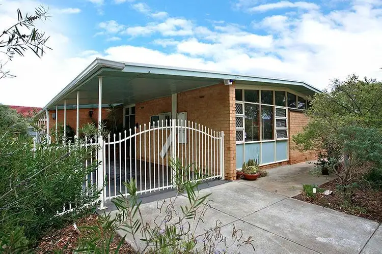 6 Greenock Drive, Sturt SA 5047