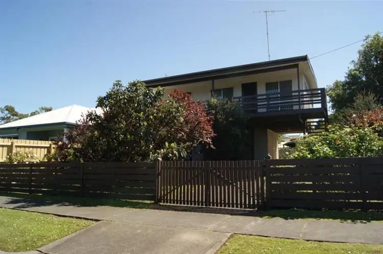 89 Bayview Avenue, Inverloch VIC 3996