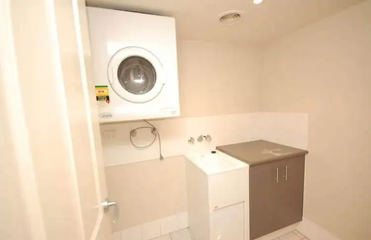 Seventh view of Homely apartment listing, 4/48 Lenneberg Street, Southport QLD 4215