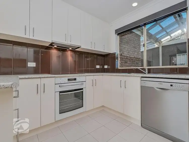 Fifth view of Homely house listing, 4 Courtyard Place, Wynn Vale SA 5127