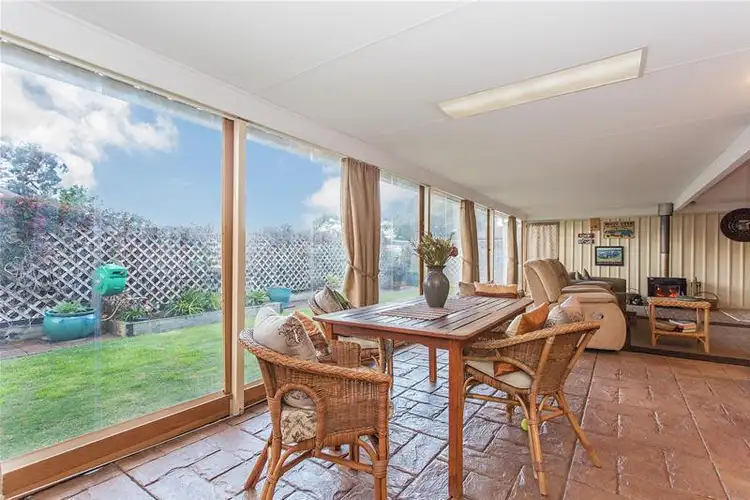 Fourth view of Homely house listing, 1 Gale Court, Morphett Vale SA 5162