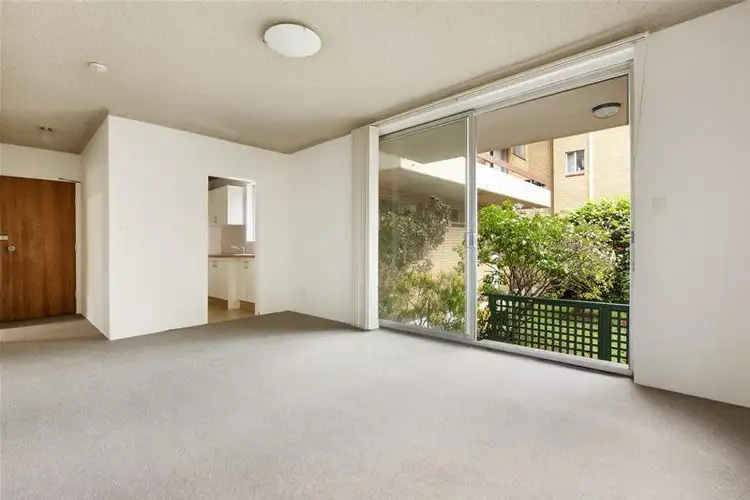 Second view of Homely unit listing, 2/3-5 Holborn Avenue, Dee Why NSW 2099