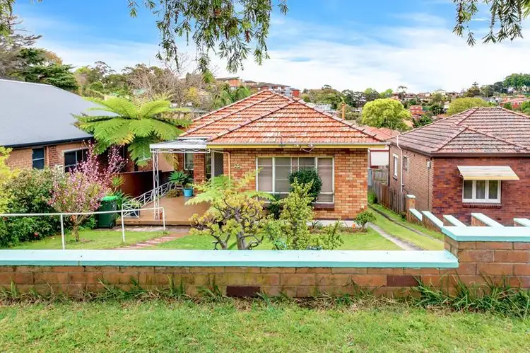 22 Finlays Avenue, Earlwood NSW 2206