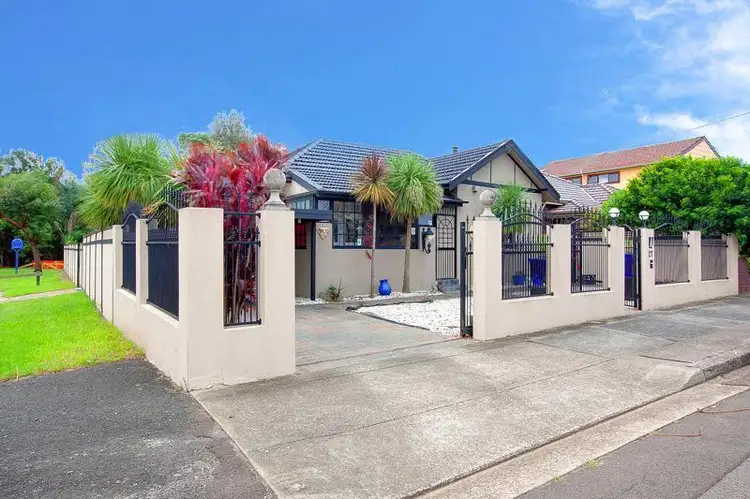 27 Ronald Avenue, Earlwood NSW 2206