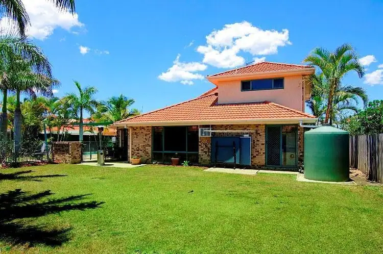 31 Eastbank Terrace, Helensvale QLD 4212