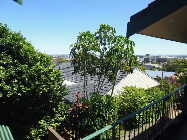 Fourth view of Homely unit listing, 4/18 Hillview Crescent, Newcastle NSW 2300