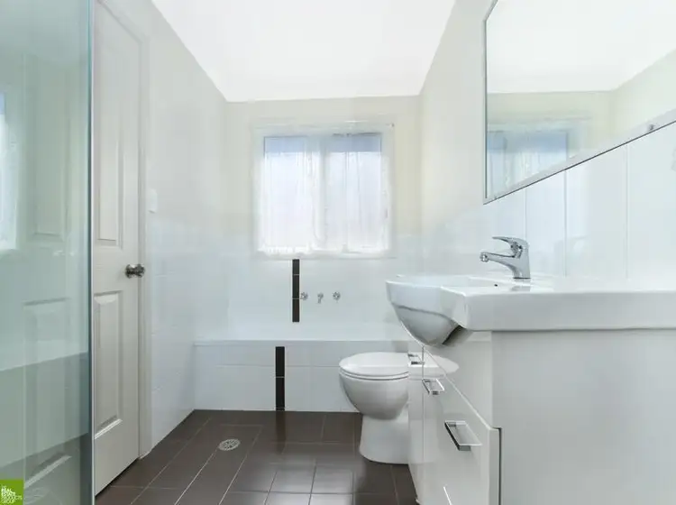 Fifth view of Homely house listing, 558A Northcliffe Drive, Berkeley NSW 2506