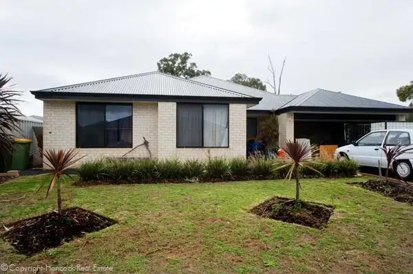 7 Nottingham Entrance, Dalyellup WA 6230
