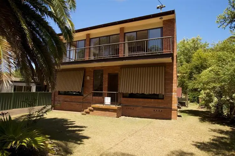 1 Elouera Close, Hawks Nest NSW 2324