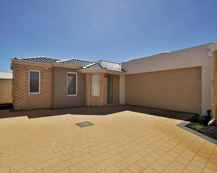 Main view of Homely villa listing, 4/6 Margaret Street, Midland WA 6056