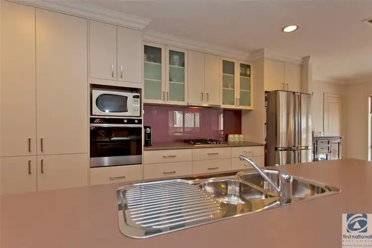 Sixth view of Homely house listing, 4 Craig Circuit, Wodonga VIC 3690