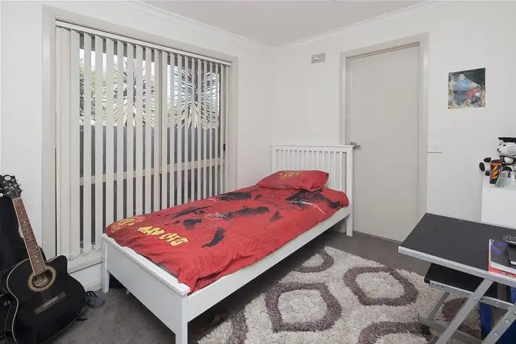 Fifth view of Homely house listing, 134 James Cook Drive, Endeavour Hills VIC 3802