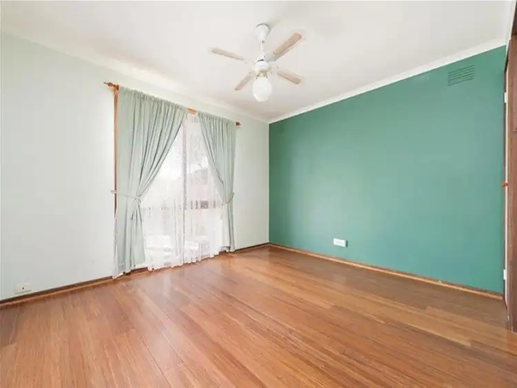 Fifth view of Homely house listing, 12 Holloway Close, Sunbury VIC 3429