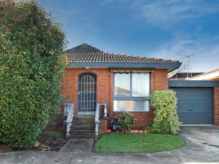 Main view of Homely unit listing, 2/7 Barkly Street, Ringwood VIC 3134
