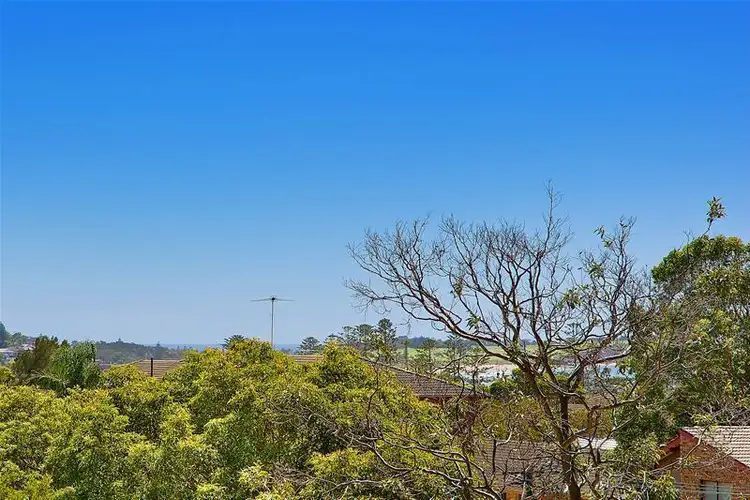 Fifth view of Homely unit listing, 5/11 Wheeler Parade, Dee Why NSW 2099