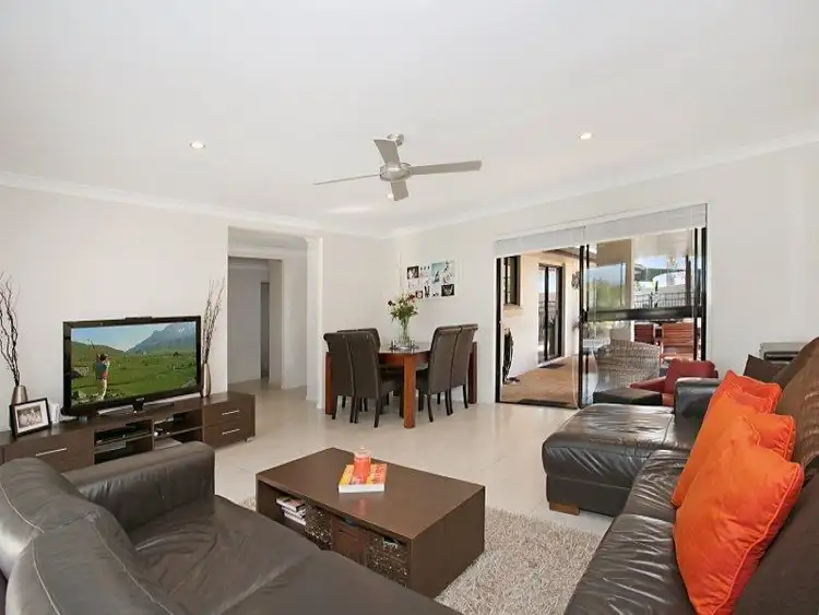 Seventh view of Homely house listing, 2 Dobell Avenue, Paradise Point QLD 4216