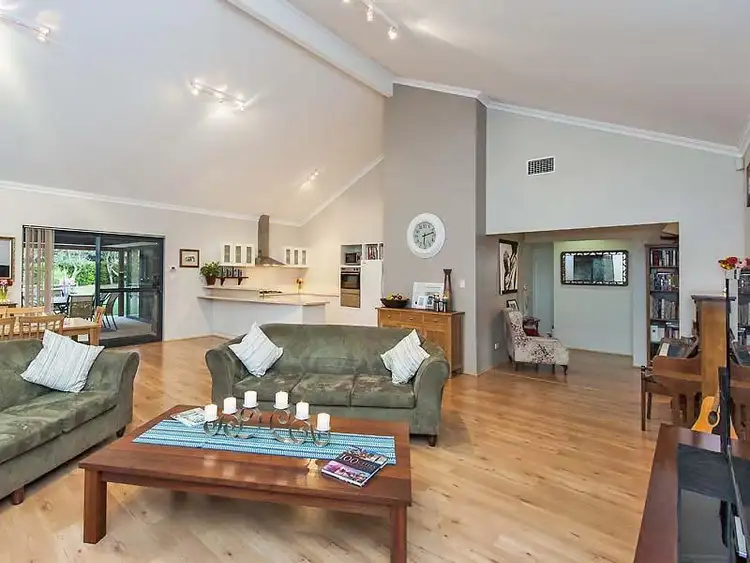 Sixth view of Homely house listing, 13 Cartland Court, Bedfordale WA 6112