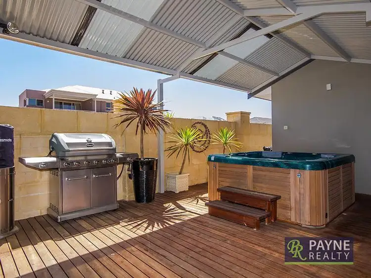 Sixth view of Homely house listing, 18 Lowlands Crescent, Secret Harbour WA 6173