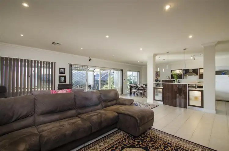 4 Maitland Street, Dover Gardens SA 5048