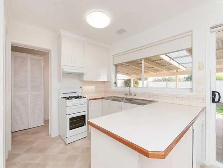 Seventh view of Homely house listing, 4 Fremantle Road, Sunbury VIC 3429