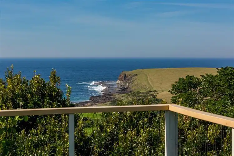 24 Anembo Crescent, Kiama Heights NSW 2533