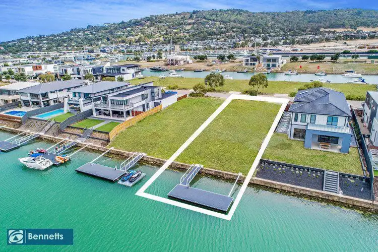 5 Ragamuffin Point, Safety Beach VIC 3936