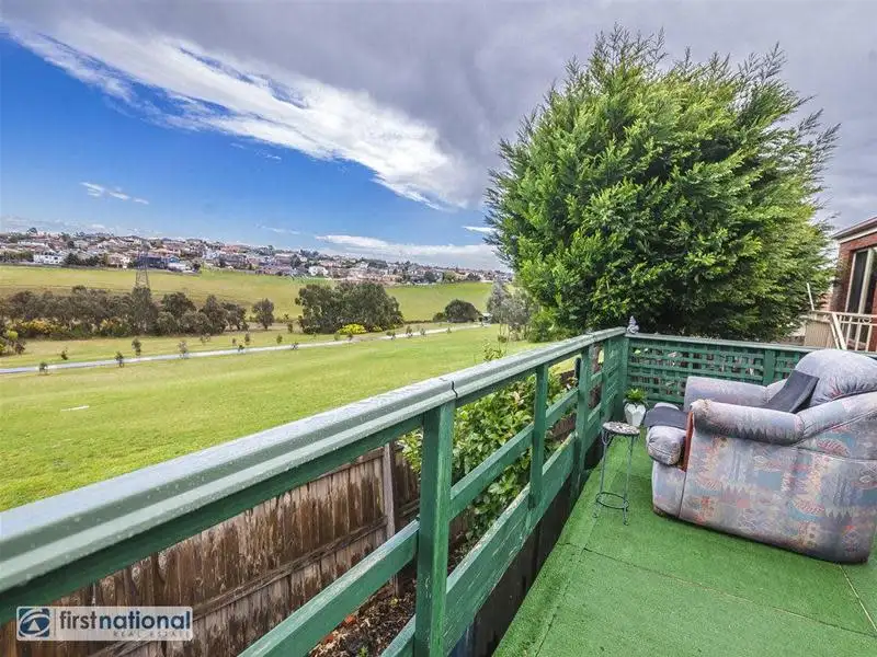 Main view of Homely unit listing, 6/31 Rokewood Crescent, Meadow Heights VIC 3048