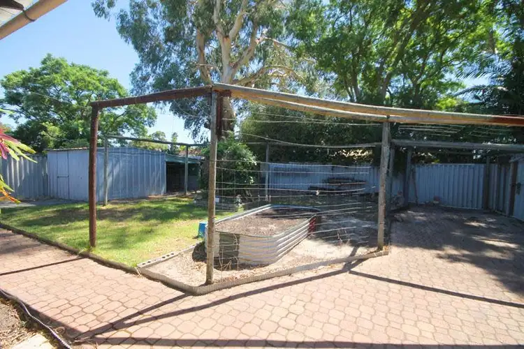 32 Dural Way, Armadale WA 6112