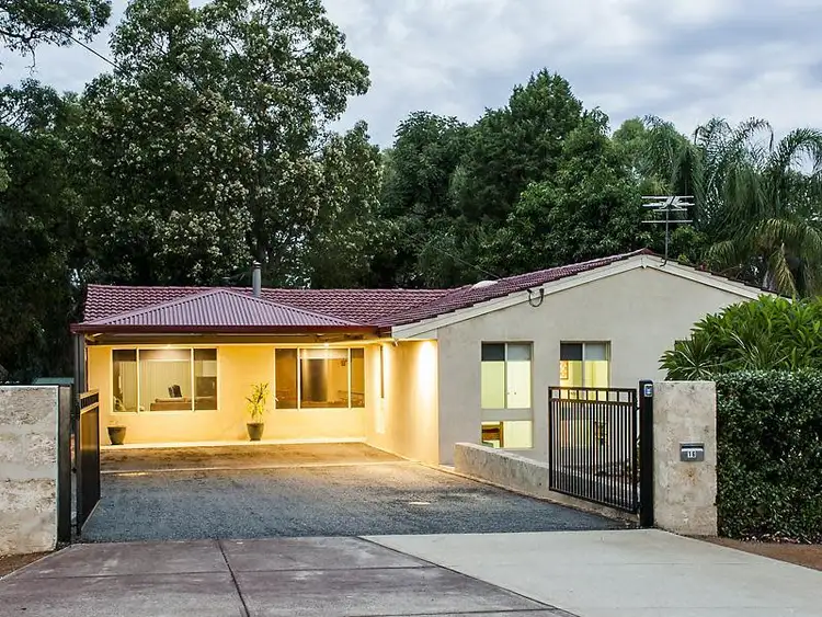 16 Leschenaultia Street, Roleystone WA 6111