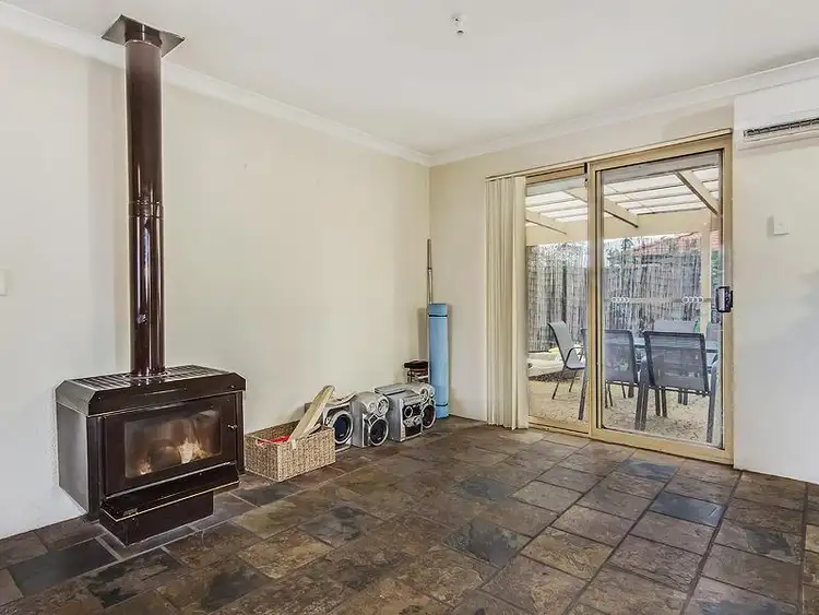 Sixth view of Homely house listing, 10 Silver Grove, Warnbro WA 6169