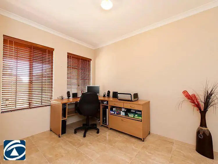 Fourth view of Homely house listing, 6 Kerries Link, The Vines WA 6069