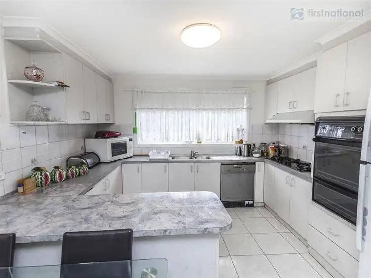 Seventh view of Homely house listing, 2 Hakea Place, Meadow Heights VIC 3048