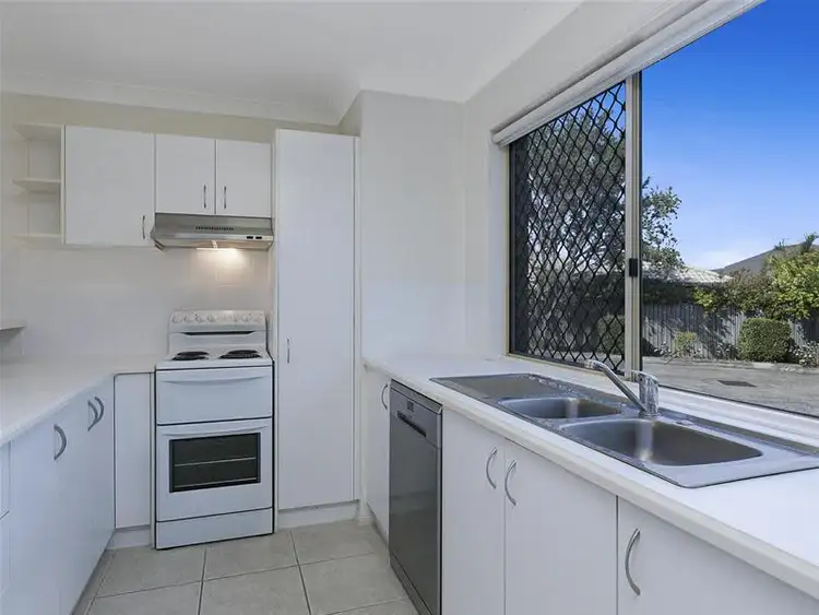 Second view of Homely townhouse listing, 34/2018 Wynnum Road, Wynnum West QLD 4178