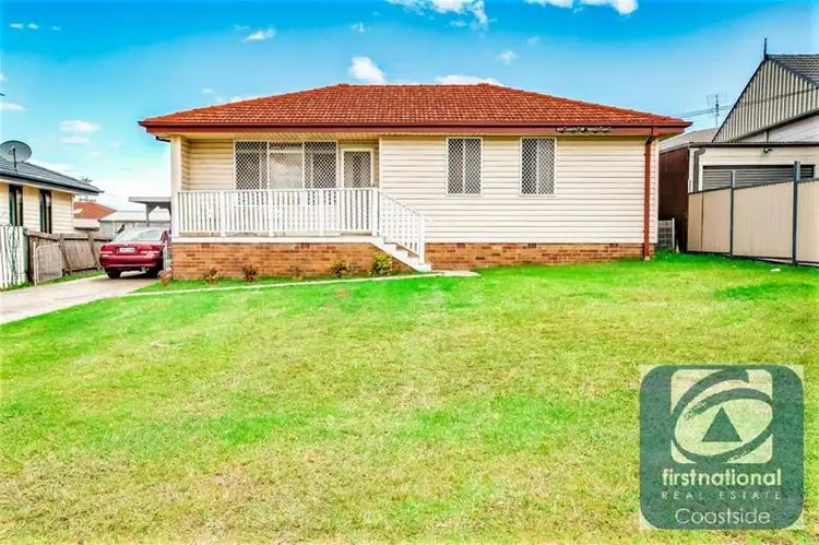 205 Northcliffe Drive, Berkeley NSW 2506