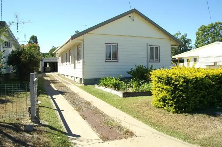30 Rainbow Street, Biloela QLD 4715