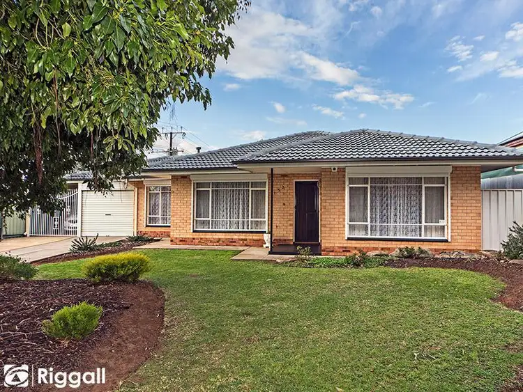 152 Maxwell Road, Para Hills SA 5096