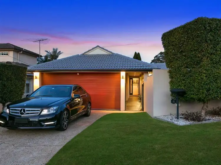4 Loretta Place, Belrose NSW 2085