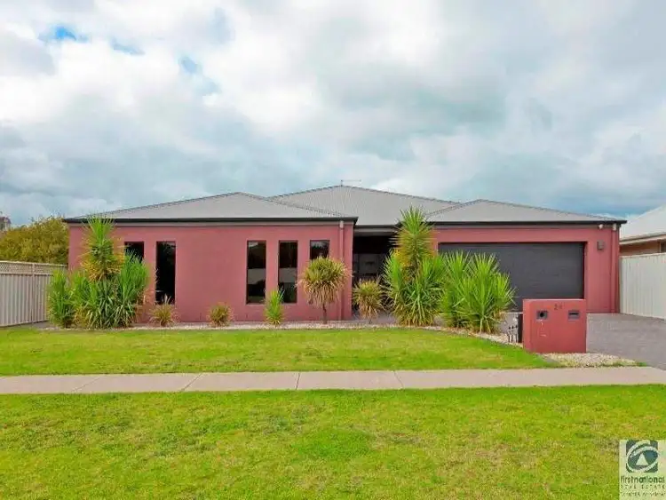 24 Castle Creek Road, Wodonga VIC 3690