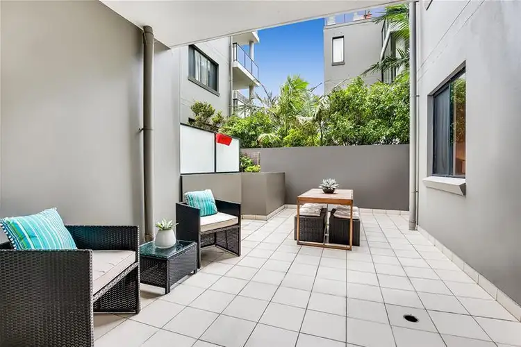 Second view of Homely unit listing, 2/10-12 Oaks Avenue, Dee Why NSW 2099