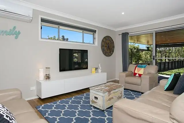 Third view of Homely house listing, 11 Flametree Close, Aberglasslyn NSW 2320