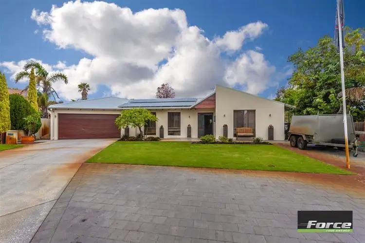 16 Stratford Place, Kingsley WA 6026
