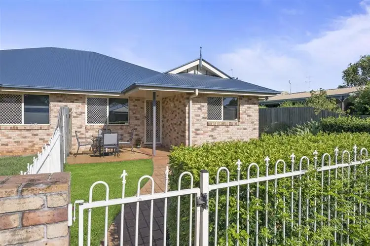 1/58 Gordon Avenue, Newtown QLD 4350