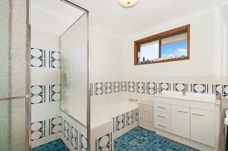 Fifth view of Homely unit listing, 6/5 Lind Avenue, Palm Beach QLD 4221