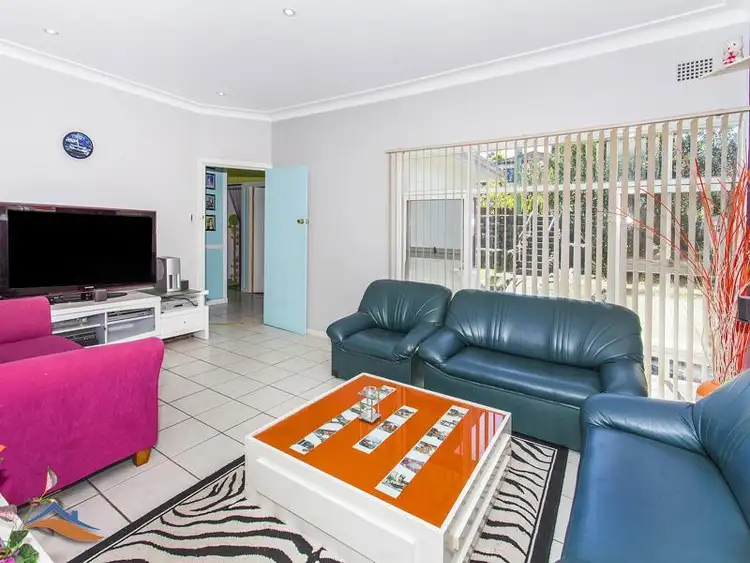Third view of Homely house listing, 3 Stanley Avenue, Farmborough Heights NSW 2526