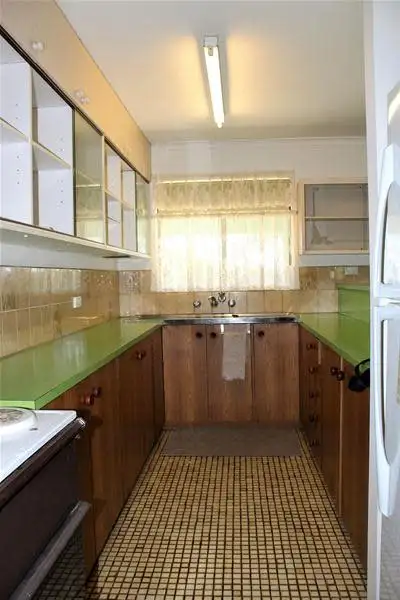 Fifth view of Homely house listing, 10 Cedar Avenue, Murray Bridge SA 5253