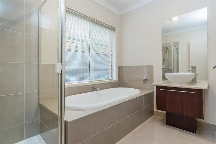 Fifth view of Homely house listing, 45 Grand Lakes Way, Lara VIC 3212
