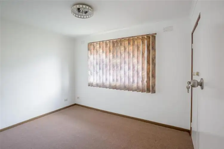Fifth view of Homely house listing, 4 Eden Avenue, Springvale VIC 3171