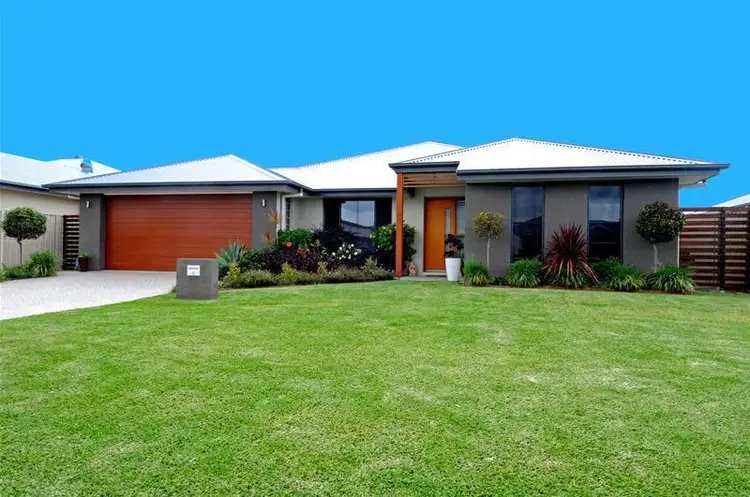 8 Magellan Place, Bonny Hills NSW 2445